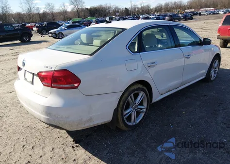 2014 Volkswagen Passat 1.8T Se from USA, damaged, VIN 1VWBT7A33EC067647